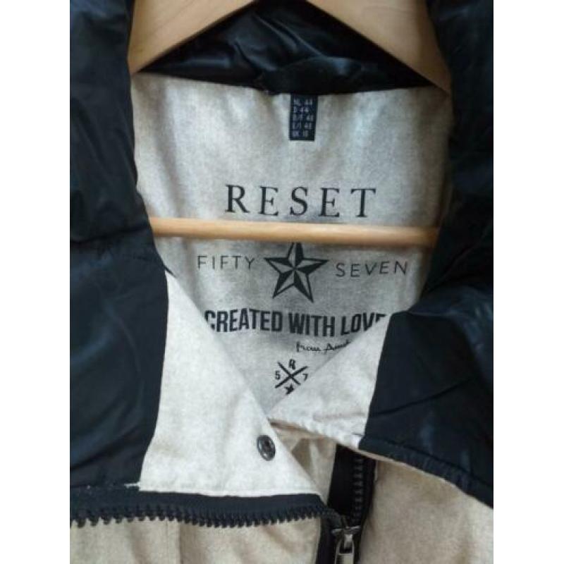 Reset winterjas maat 44