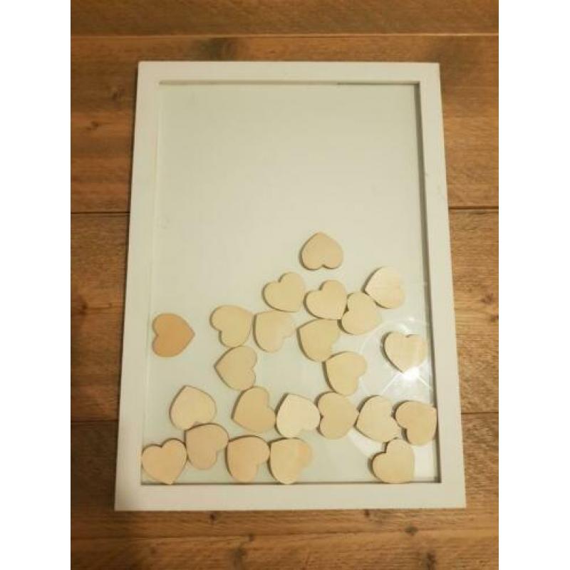 Weddingdeco Hart frame gastenboek Boho Ginger Ray