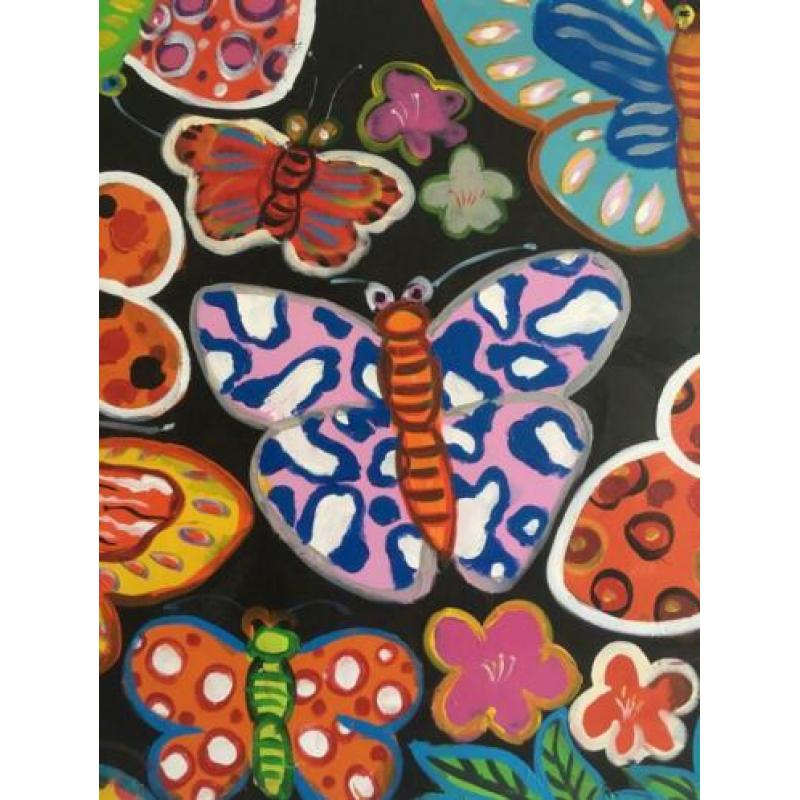 Goed uitziend, mooi schilderij met kleurrijke vlinders erop