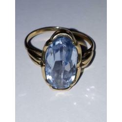 14K Gouden Ring met Aquamarijn