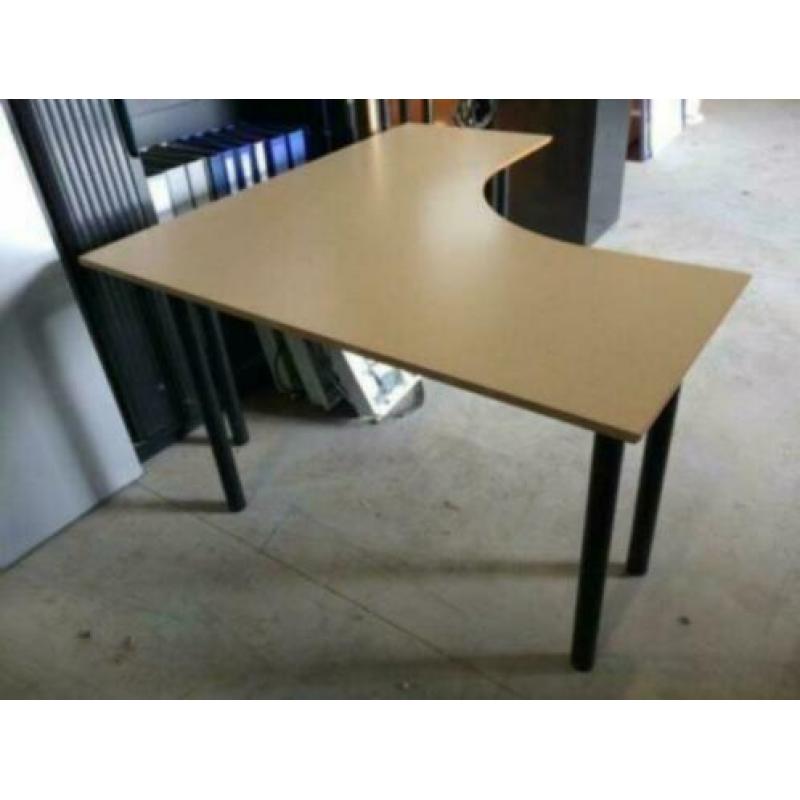 partij mooie kleine hoekbureaus hoekbureau bureau 140x140 cm