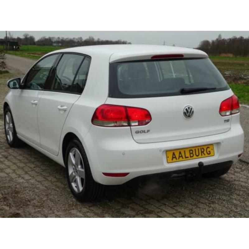 Volkswagen Golf 1.2 TSI 105PK PDC Scherm Trekhaak (Dealer on