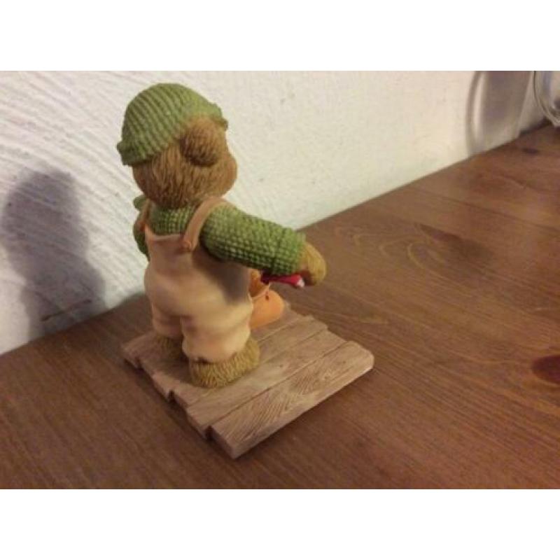 Cherished teddies "Herbert" klaar voor de winter. beschadigd