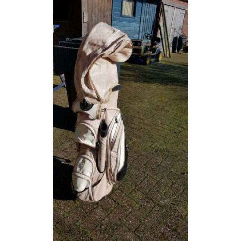 Dames golftas met Set clubs voor linkshandigen