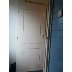 Gratis eenvoudige (hardboard) binnendeur. 201x82,5.