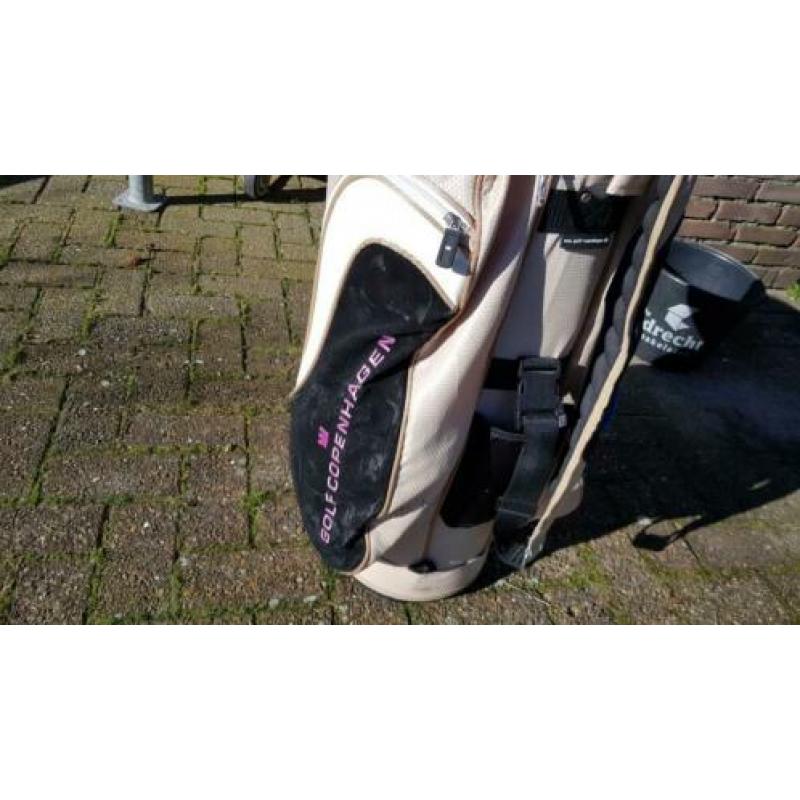 Dames golftas met Set clubs voor linkshandigen