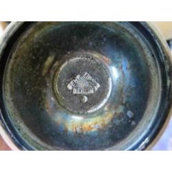 2 Oude nikkelzilver ijscoupes Gebr. Lipcke Berlijn (1074)