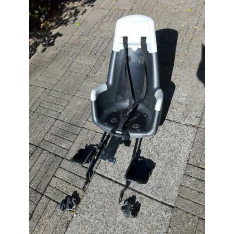 Bobike fietszitje achter