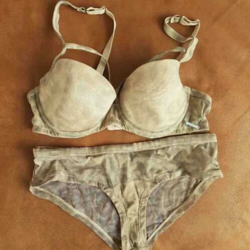 Sapph lingerie