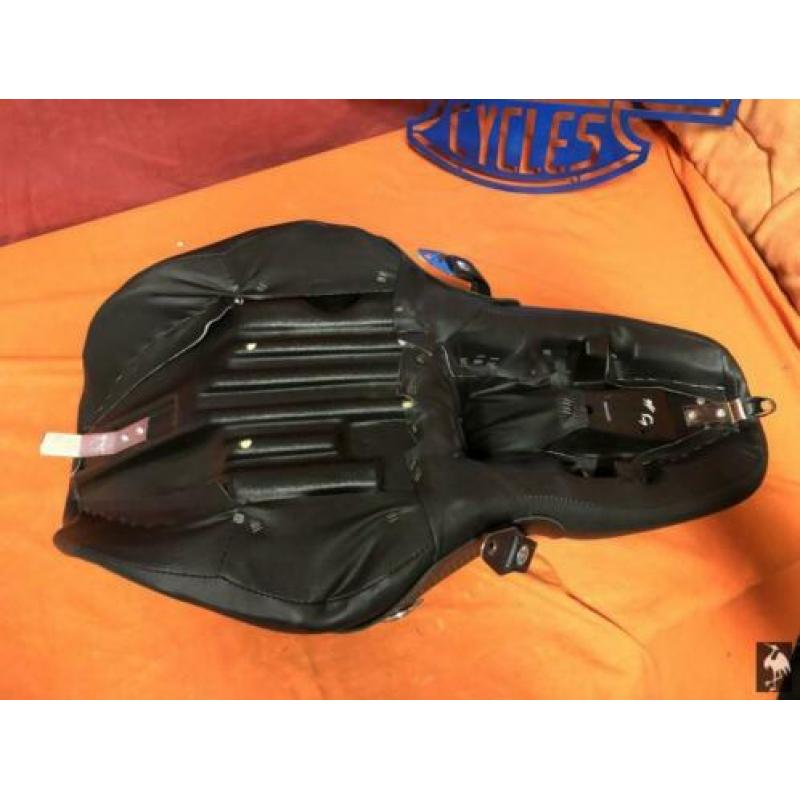 50 Harley Touring classic duo zadel seat selle 1997-2008