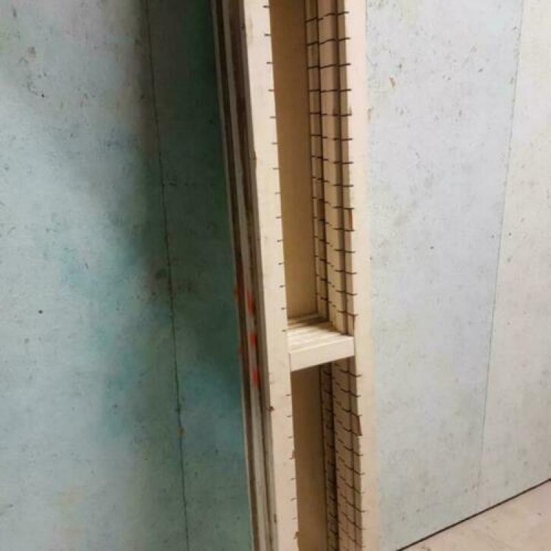white-wash boekenstelling BRUYNZEEL 210×30 cm houten schap