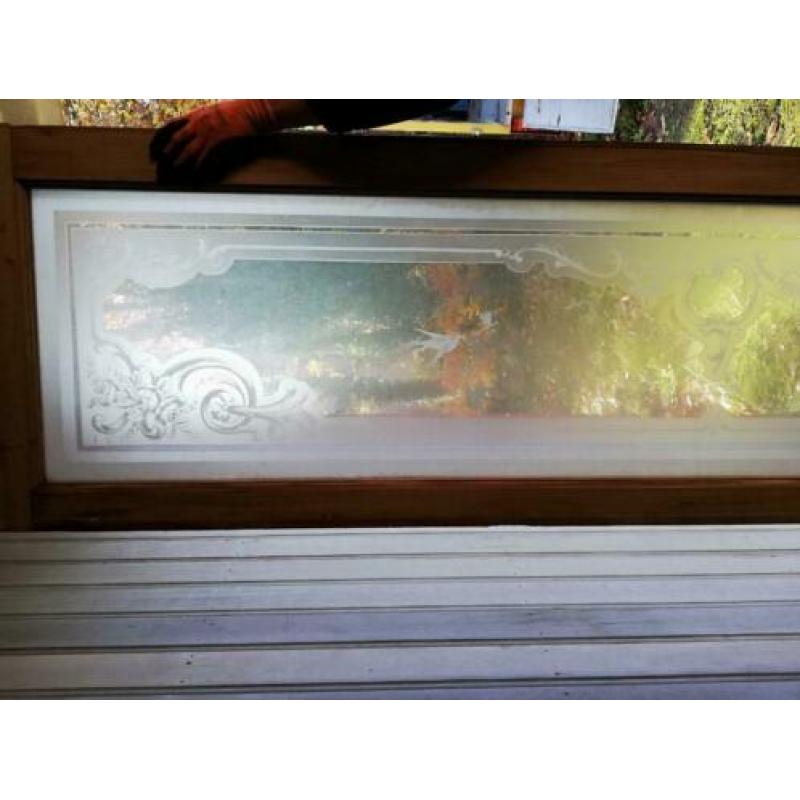 243br x 64h Grenen raam met prachtig geetst glas