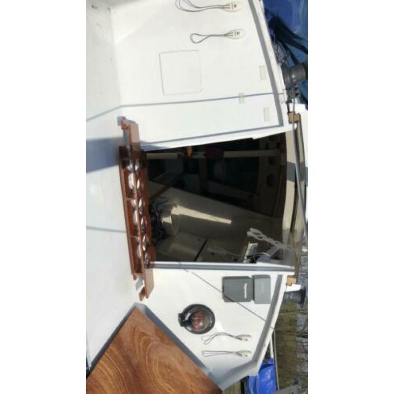 Bierblik / glazen houder voor in kajuitingang boot