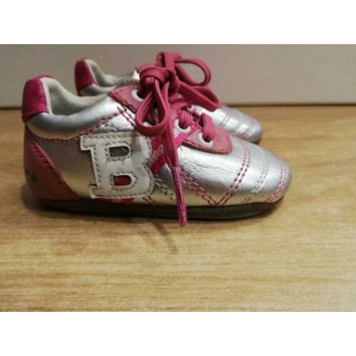 Baby bunnies-zilver/roze/wit-maat 18