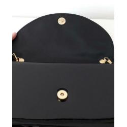Bulaggi zwarte vintage schoudertas lak tas goed als nieuw !