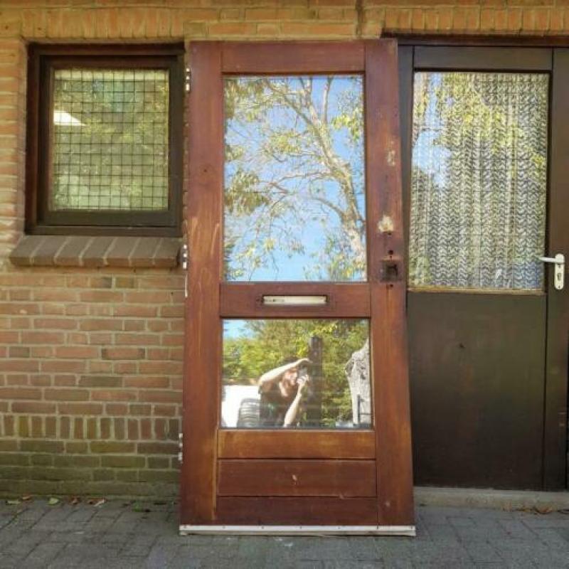 Hardhouten Merbau voordeur HR++ glas en brievenbus