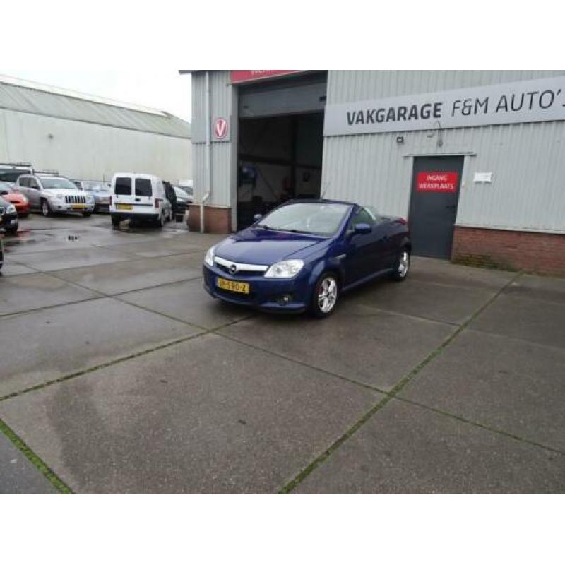 Opel Tigra TwinTop 1.8-16V Cosmo (bj 2005)