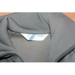 Adidas vest 36