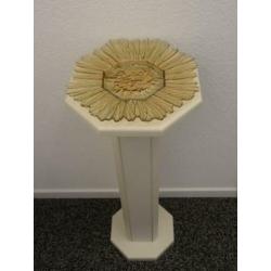 Schaal geelgouden zonnebloem van glas in reliëf
