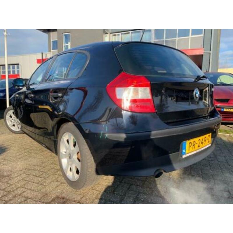 BMW 1-serie 116i Executive Airco 5drs. APK Ketting Vervangen