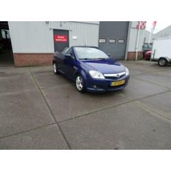 Opel Tigra TwinTop 1.8-16V Cosmo (bj 2005)