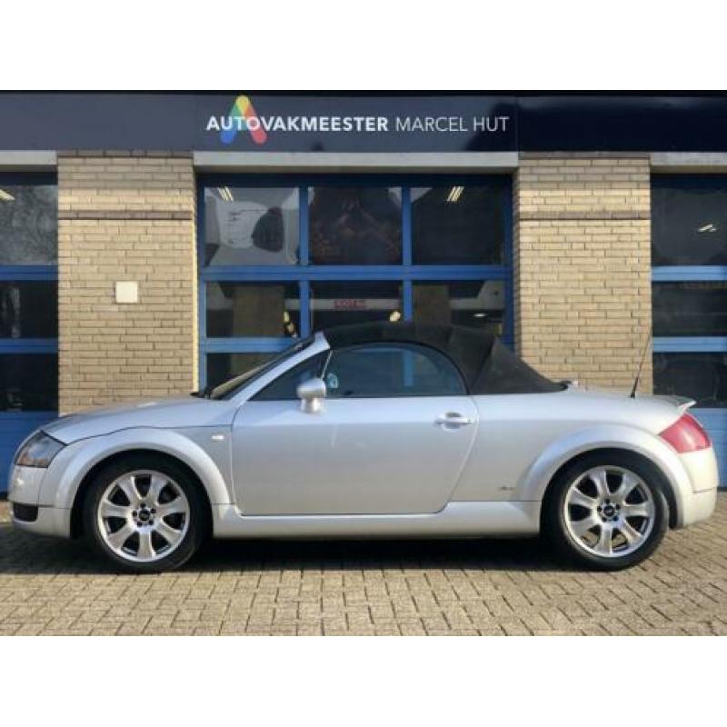 Nette Audi TT 1.8 5V T Roadster Quattro 225pk grijs 6bak