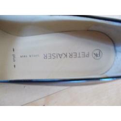Mooie en aparte zwart/grijze lak pumps van Peter Kaiser! 38