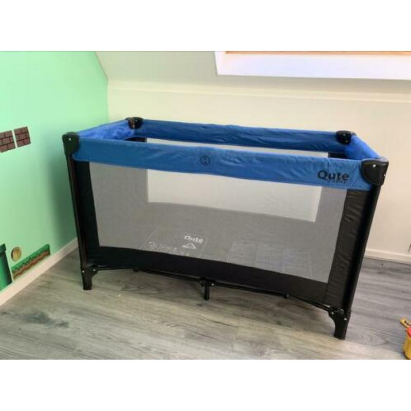 Qute campingbedje met Prenatal matras