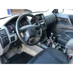 Mitsubishi Pajero 3.2 Di-D GLX LB Panel Van (bj 2003)