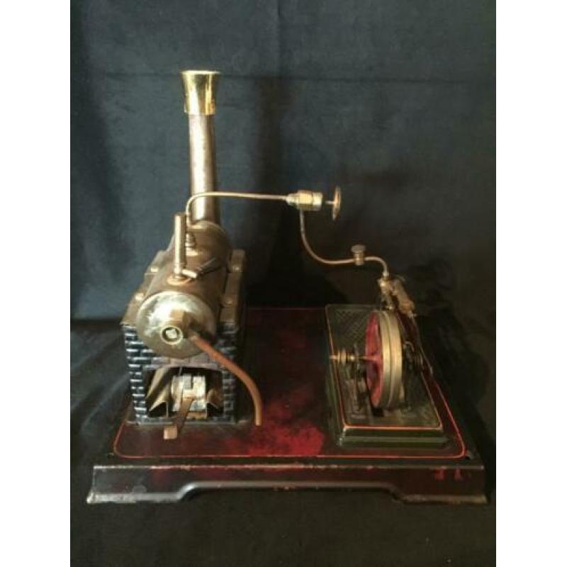 Stoommachine model jaren 50. Plaat 20x24