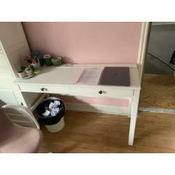 Hemnes bureau wit
