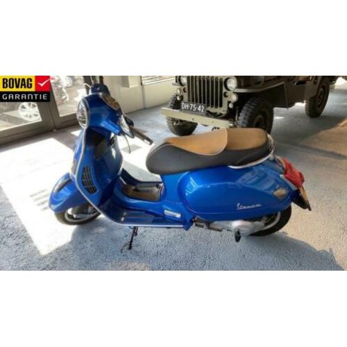 Piaggio Scooter GTS 300 i.e. Super