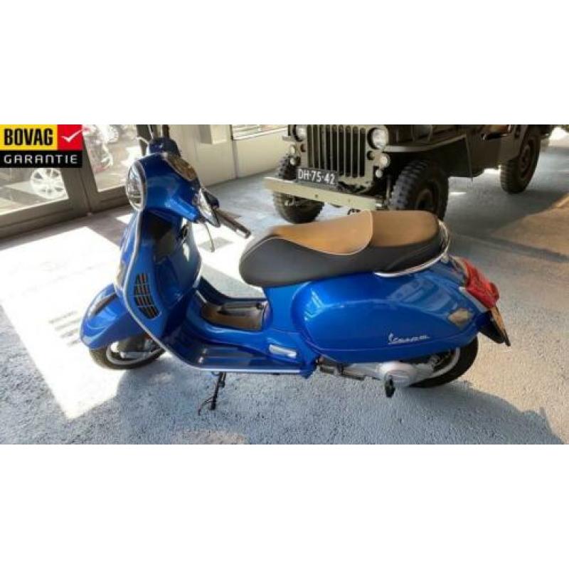 Piaggio Scooter GTS 300 i.e. Super