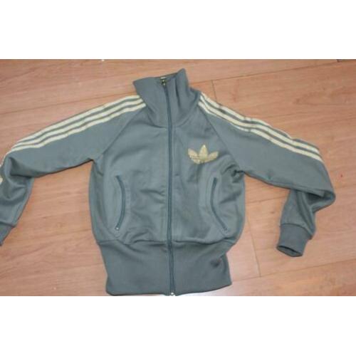 Adidas vest 36