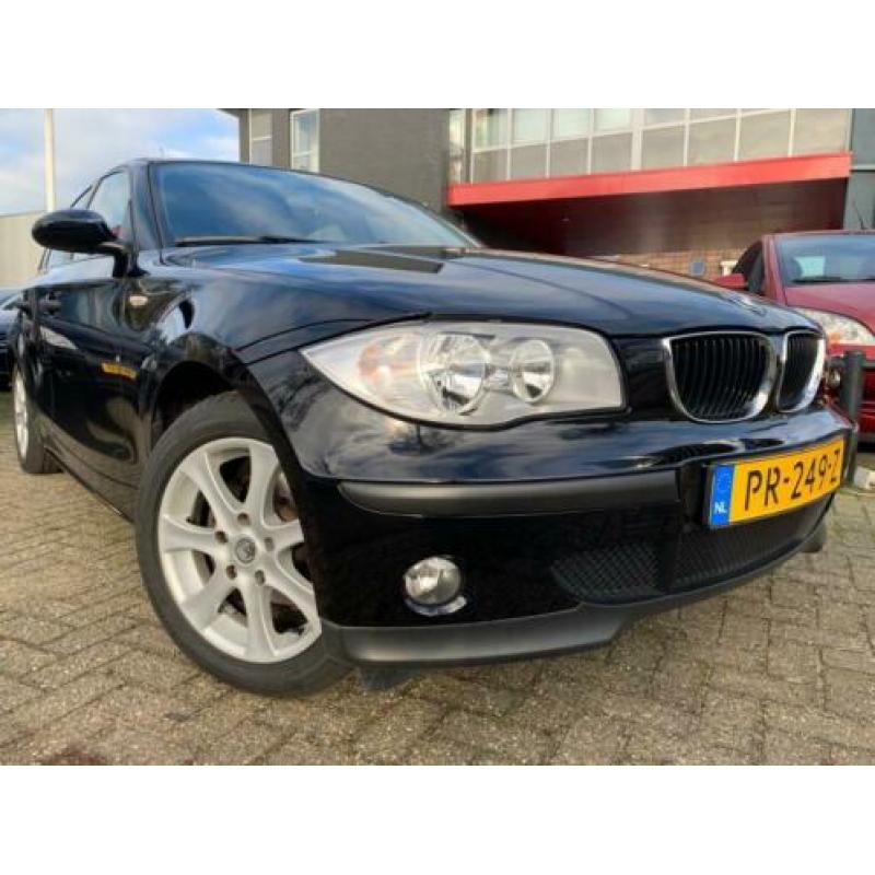 BMW 1-serie 116i Executive Airco 5drs. APK Ketting Vervangen