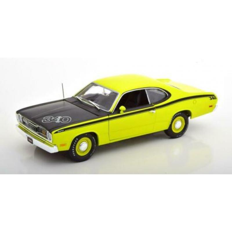 Plymouth Duster 340 1971 Geel / Zwart 1-18 Ertl Autoworld Li