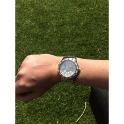 Guess horloge groot zilver wit