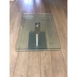 Industriële glazen salontafel!