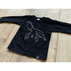 Z.g.a.n.Zwarte longsleeve van Babystyling, konijn, maat 74