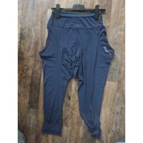 2026 zouave broek yoga blauwe driekwart izgs maat M 38