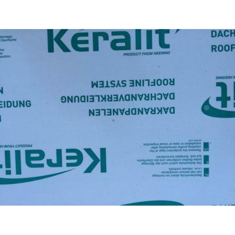 Keralit Dakrandpaneel en "isolatie" platic folie