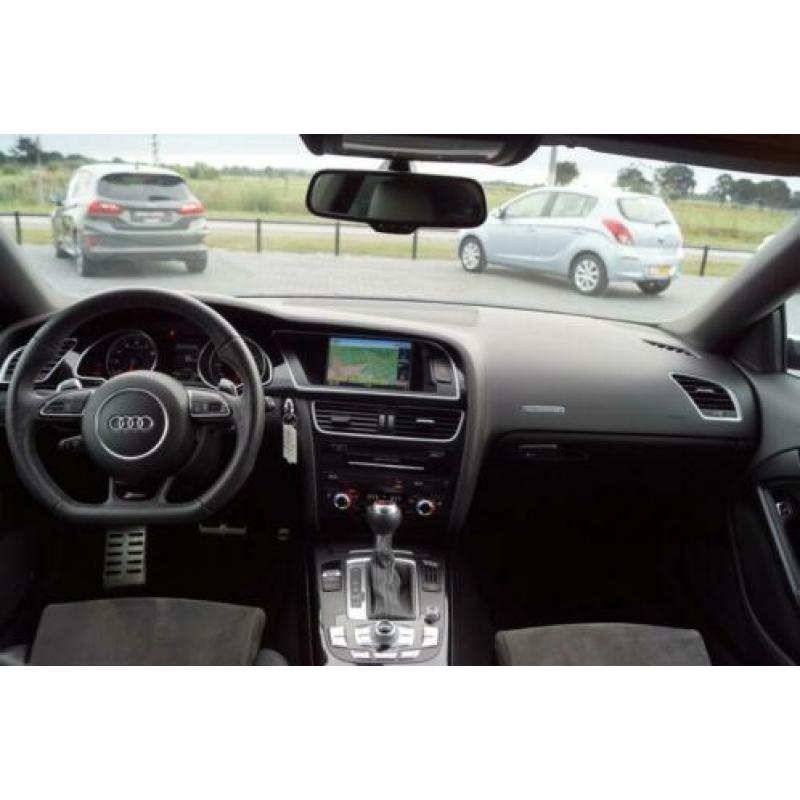 Audi RS5 Coupé 4.2 TFSI / Navi / Xenon / 20'' LM Rotor
