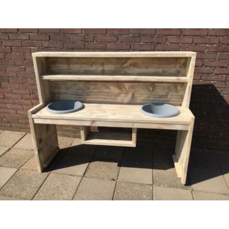 Modderkeuken keukentje zandbak keukentje