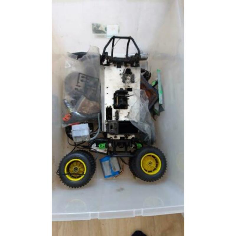 Retro buggy 1:8 plus kistvol onderdelen voor de knutselaar
