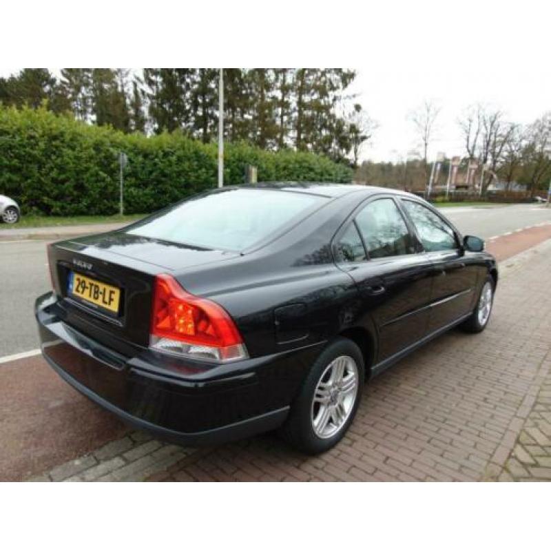 Volvo S60 2.4 Edition I 242.675km N.A.P 1e Eigenaar Clima /