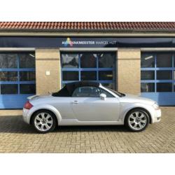 Nette Audi TT 1.8 5V T Roadster Quattro 225pk grijs 6bak