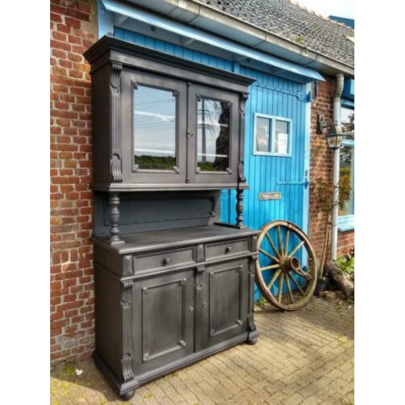 Hele gave mat zwarte buffetkast GRATIS thuisgebracht