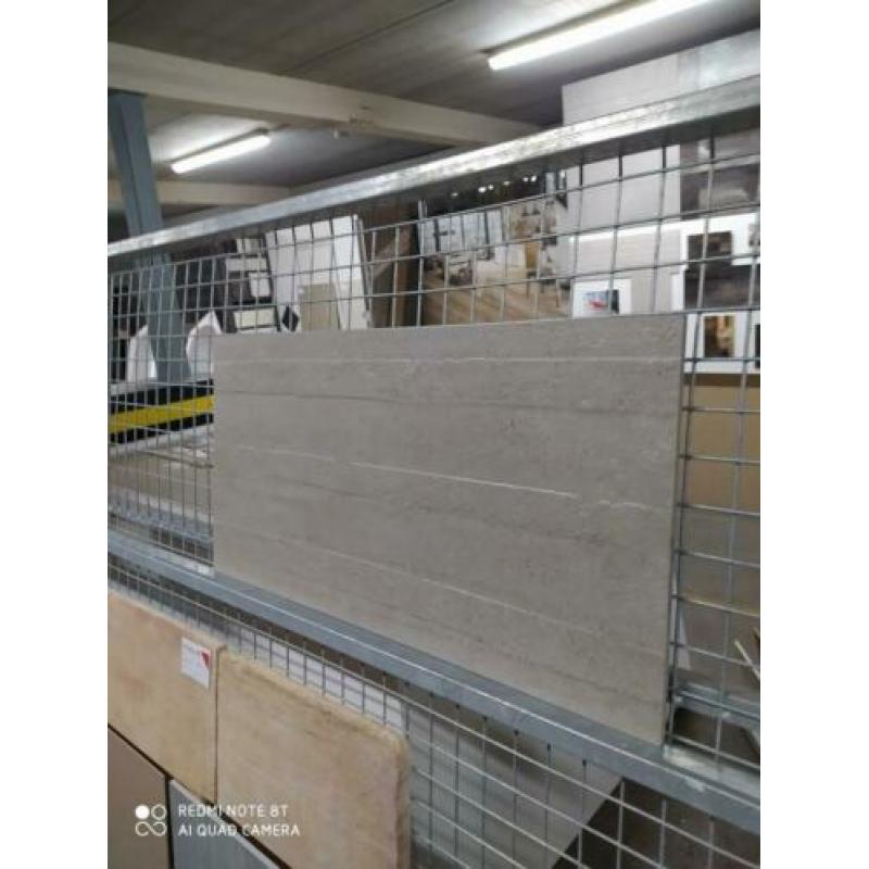 Vloer/wandtegel Grijs 45x90 170m2 Nieuw *129