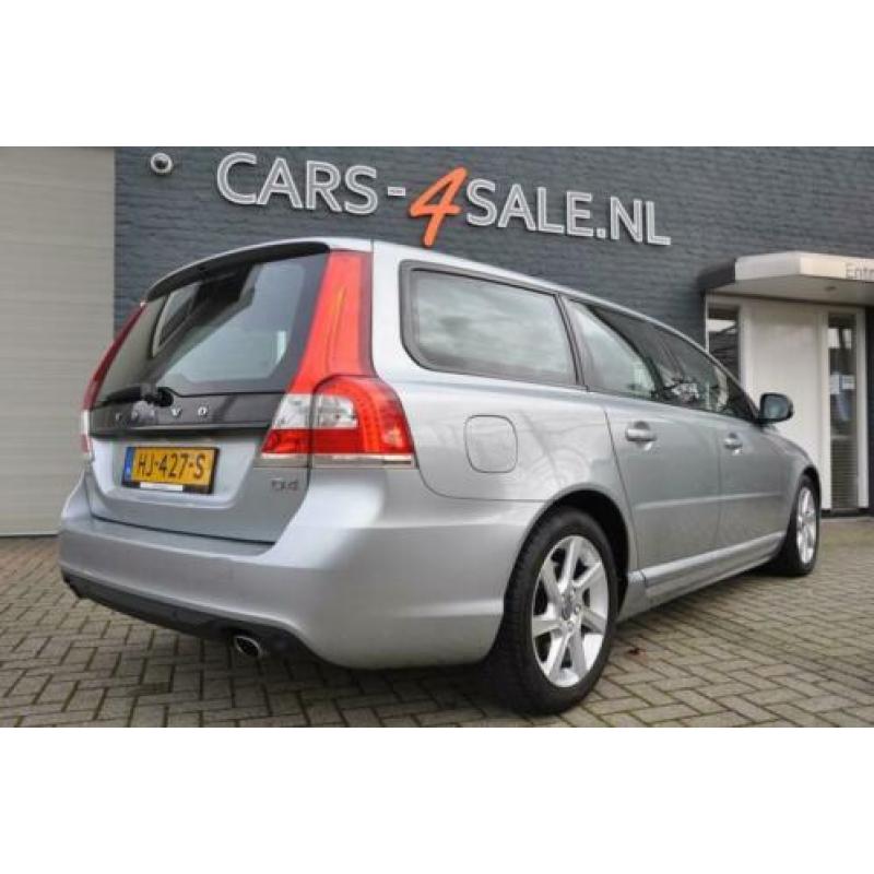 Volvo V70 D4 180pk Dynamic Edition + Leder + Navi + Family L