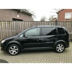 Volkswagen Touran 1.4 TSI 141 PK H6 Cross Clima, Stoelverwar